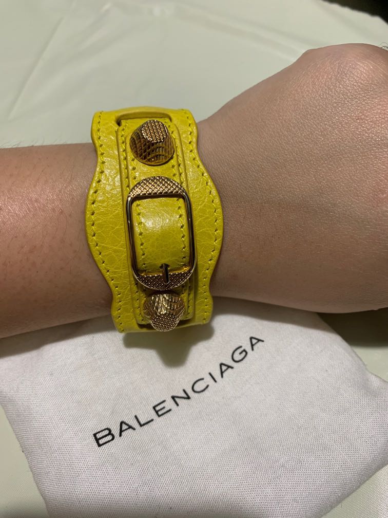 Cập nhật 83+ về balenciaga giant gold bracelet