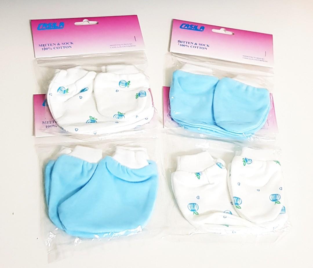 newborn mittens and booties