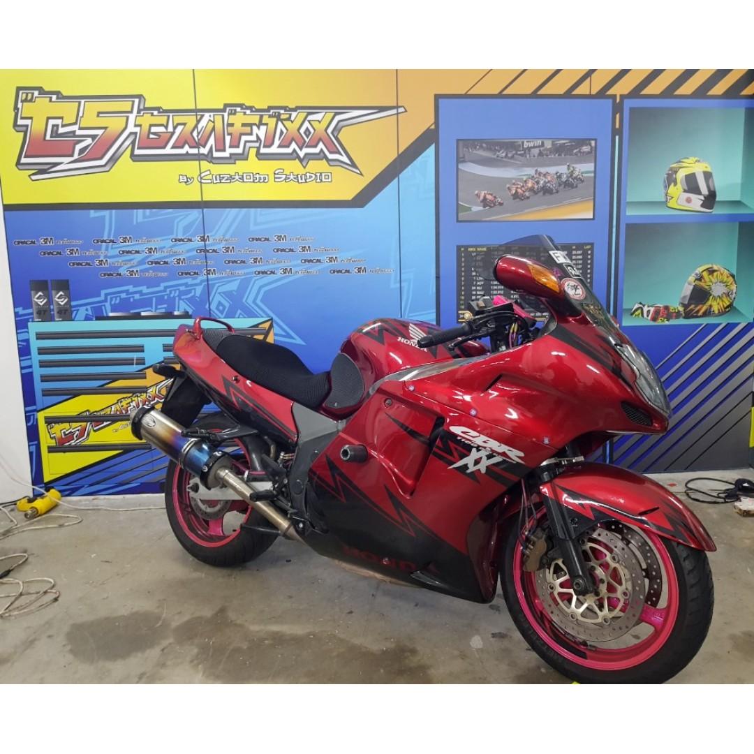 Clearance Sales Spare Parts For Cbr1100xx Super Black Bird 97 Carb Model For Sales Motorcycles Motorcycle Accessories On Carousell