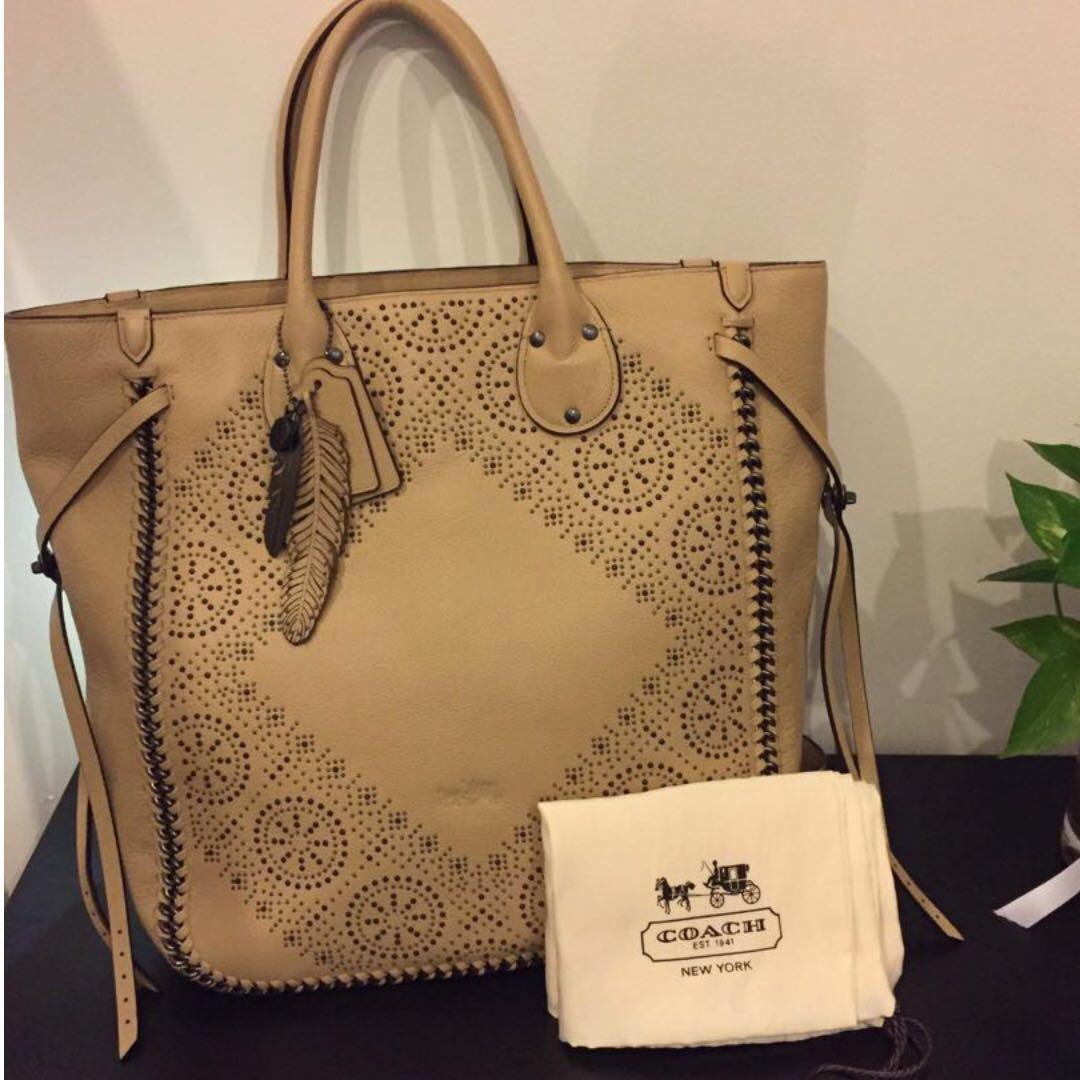 Coach whiplash tote sale