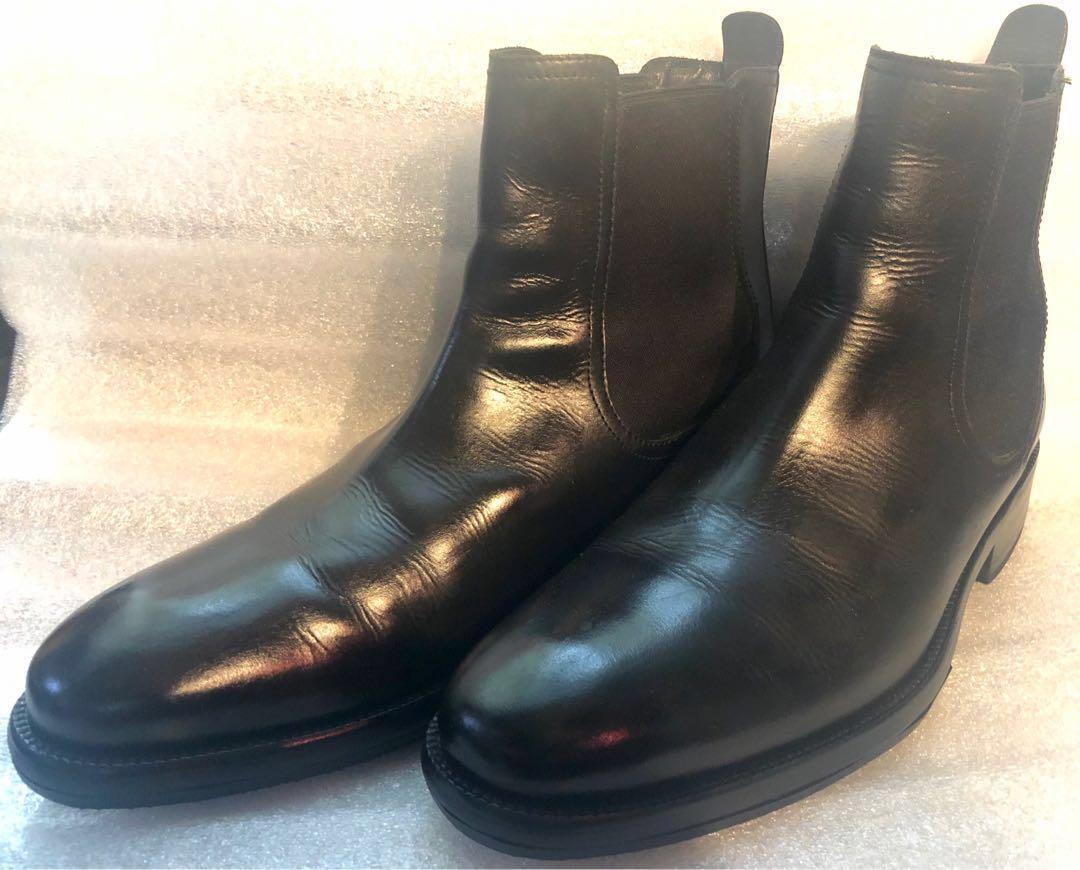 Easter Sale! Cole Haan Chelsea Boots 