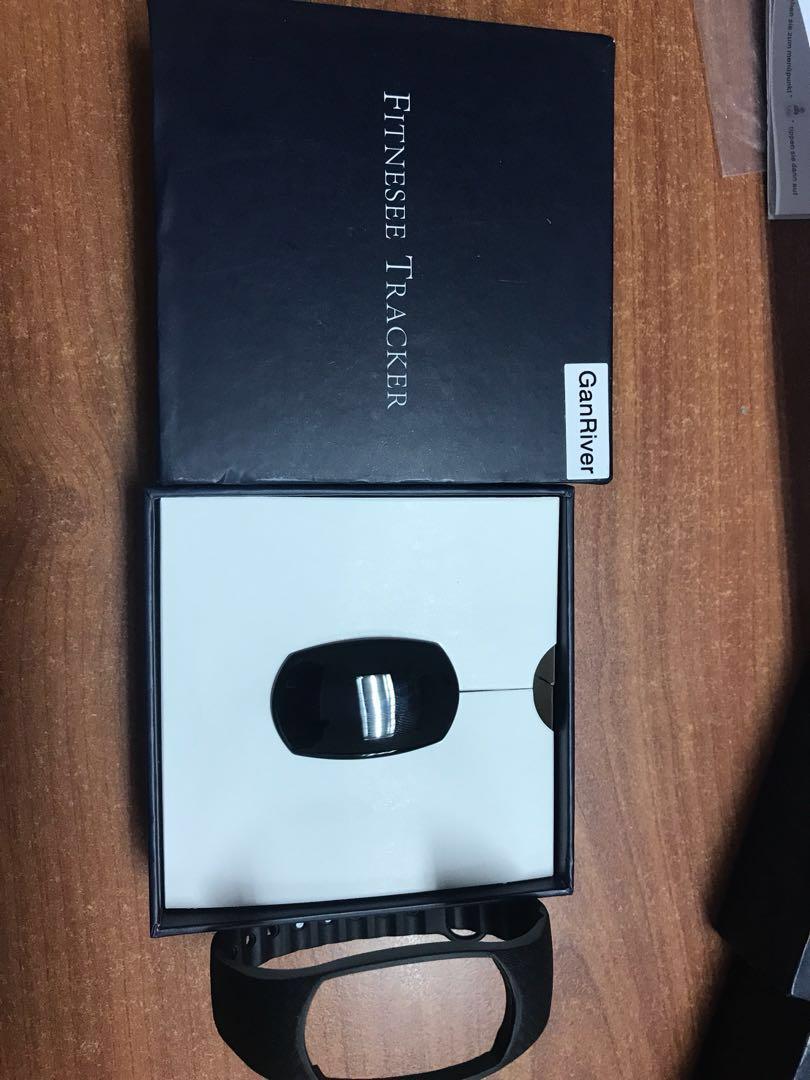 Ganriver Fitness Tracker Sports Braces Supports On Carousell Ganriver Fitness Tracker Sports Braces Supports On Carousell