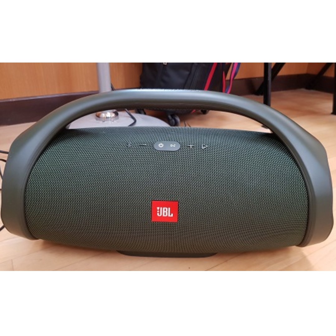 JBL Boombox Waterproof Wireless Bluetooth Portable Speaker (only use for 2 weeks), Electronics