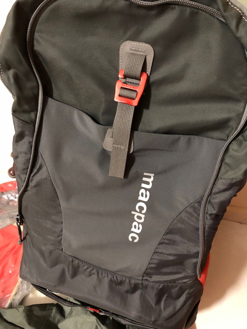 Macpac vamoose 2025 child carrier