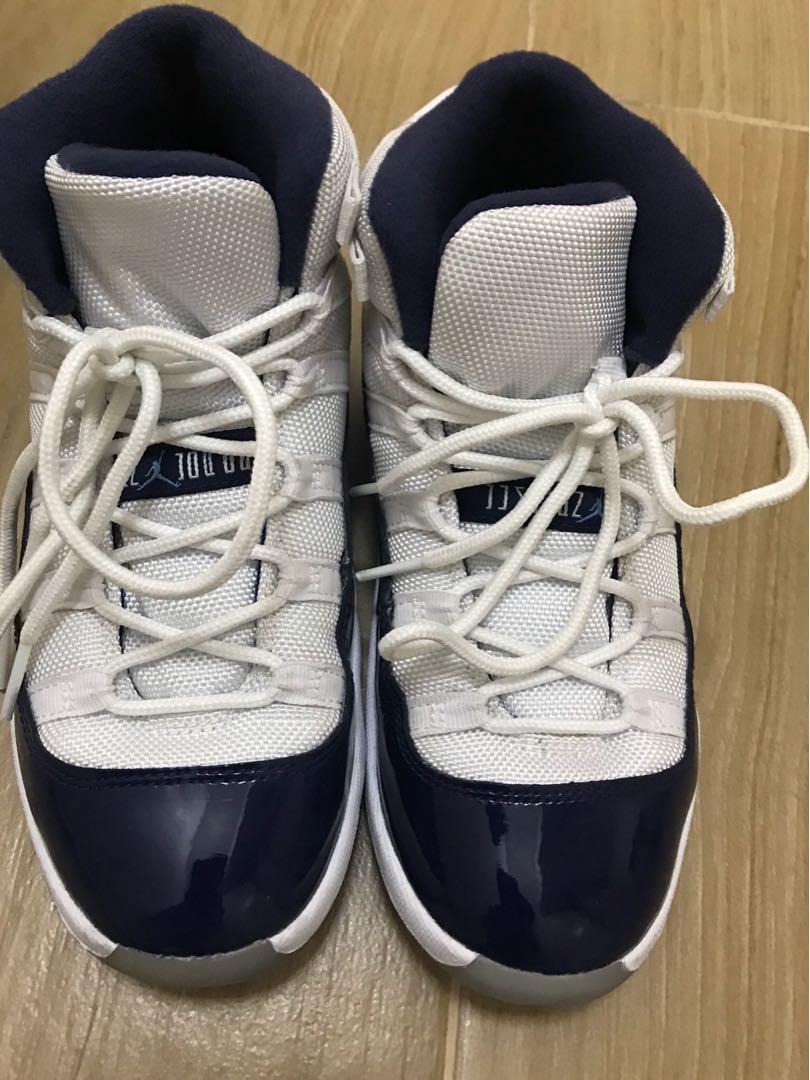 preschool nike shoes size 11