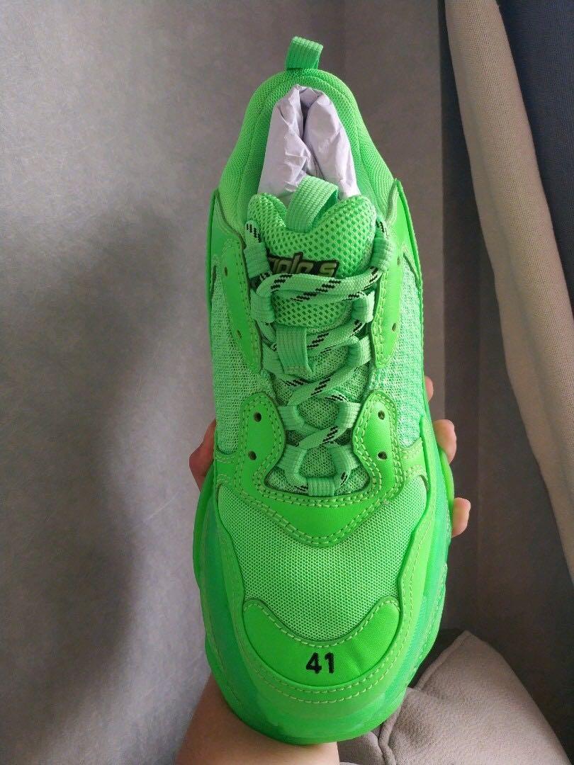 Nike air balenciaga hotsell