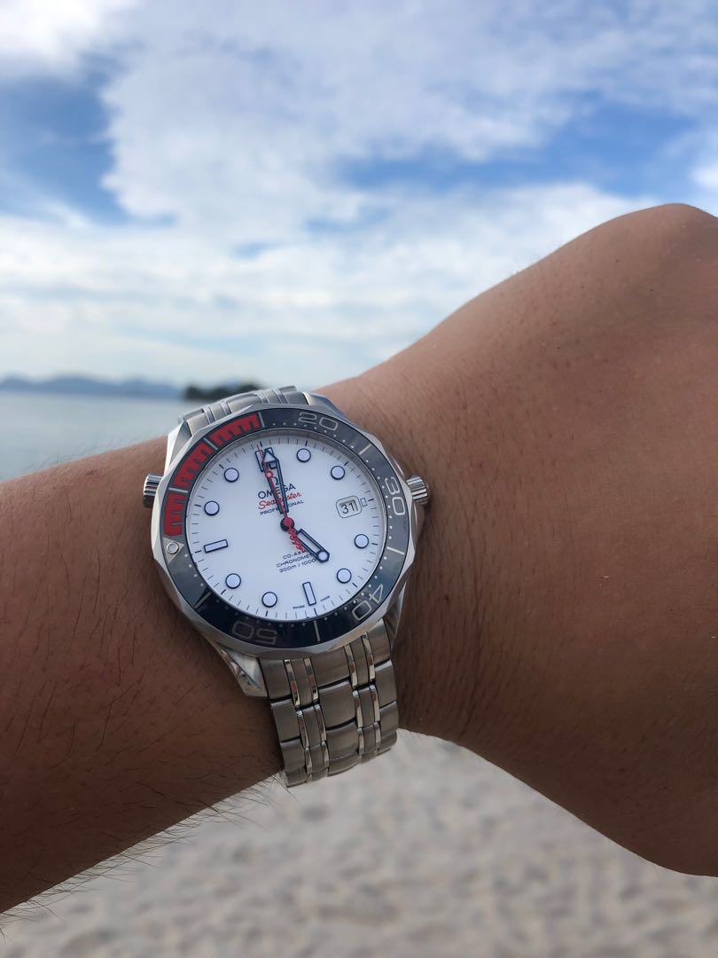 Omega seamaster commander 007 Clearance