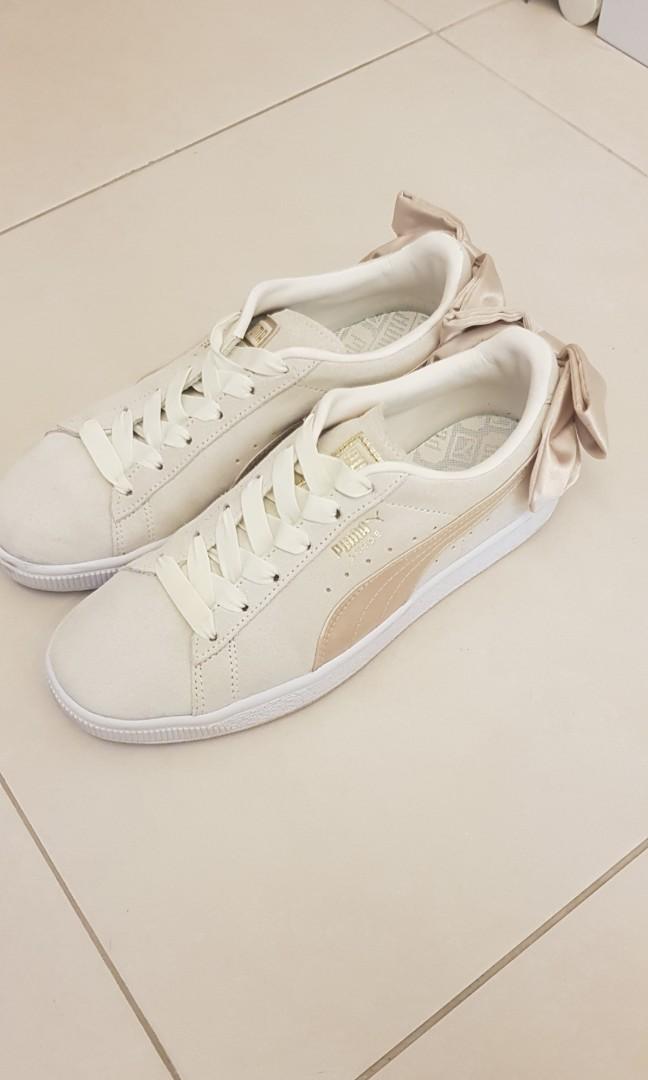 Puma Suede Bow Varsity in Beige NO TRADES RLP Women s