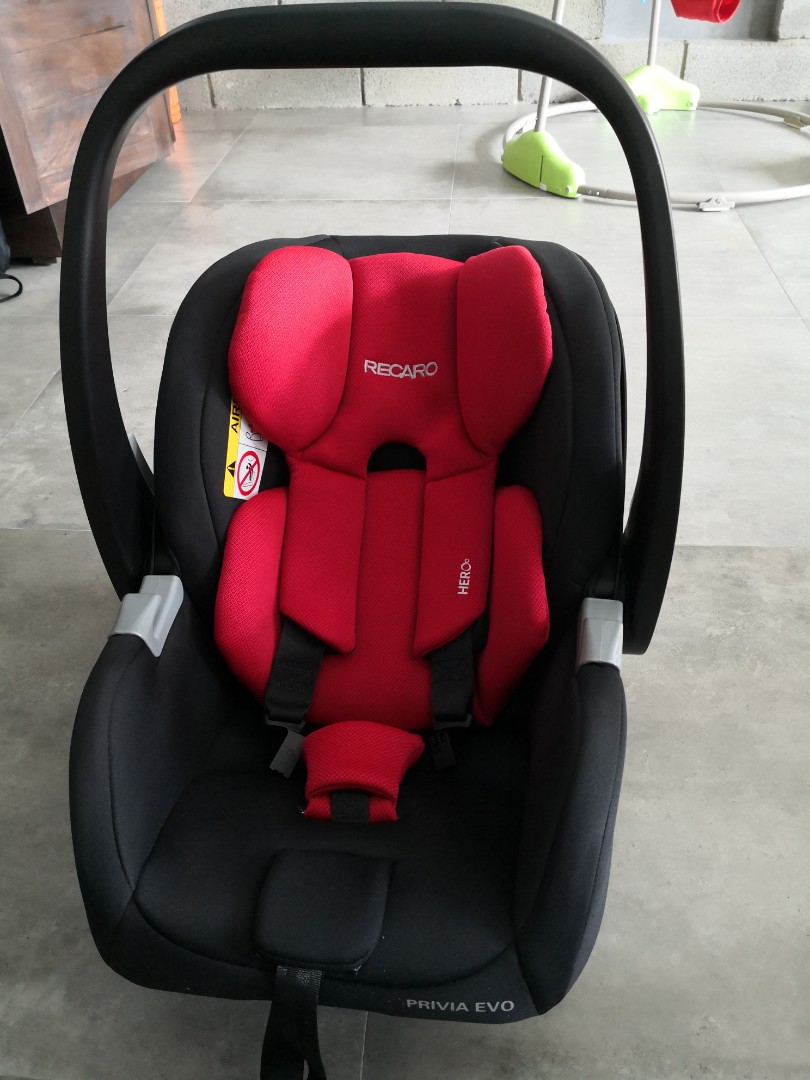 privia evo recaro