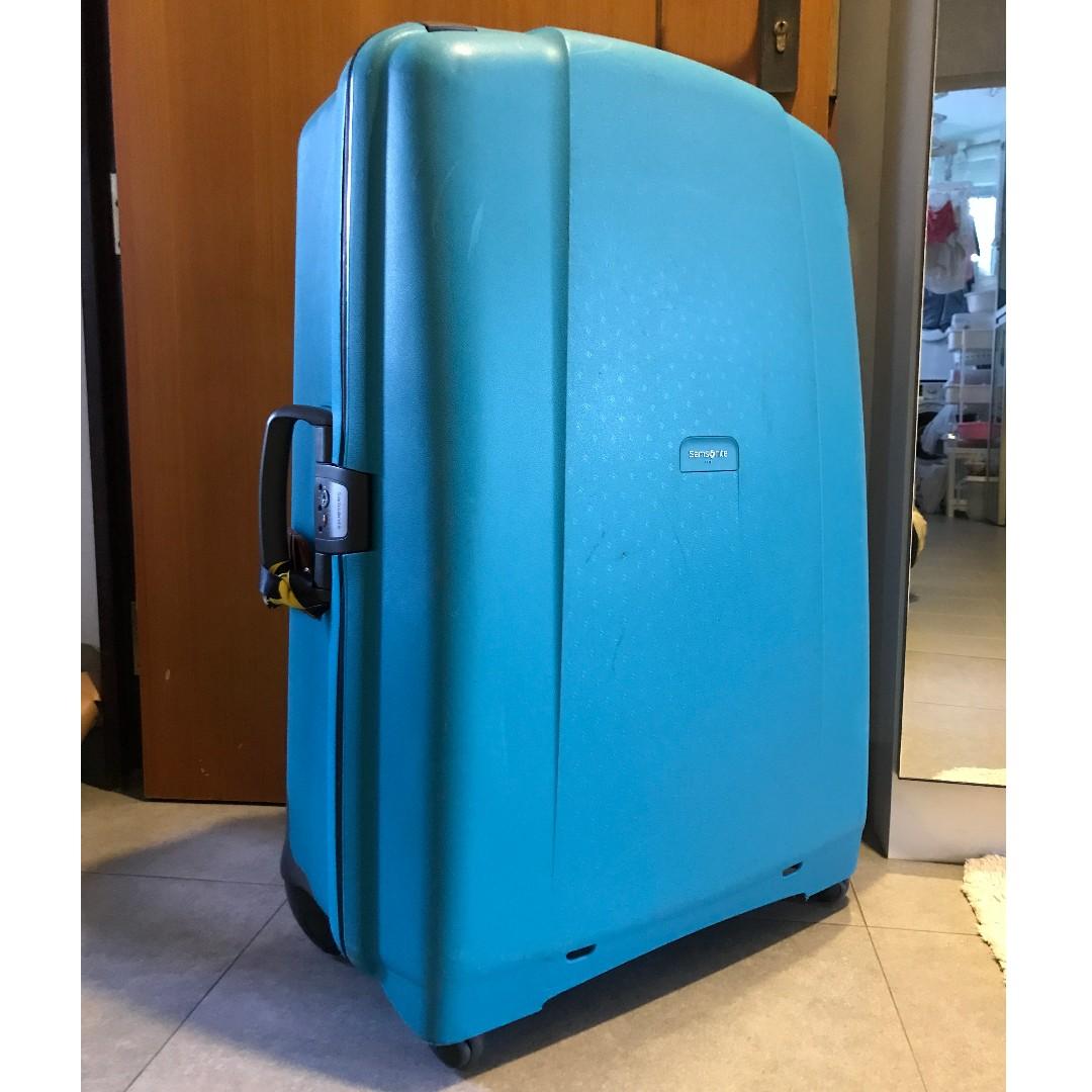 samsonite aeris comfort spinner 82cm