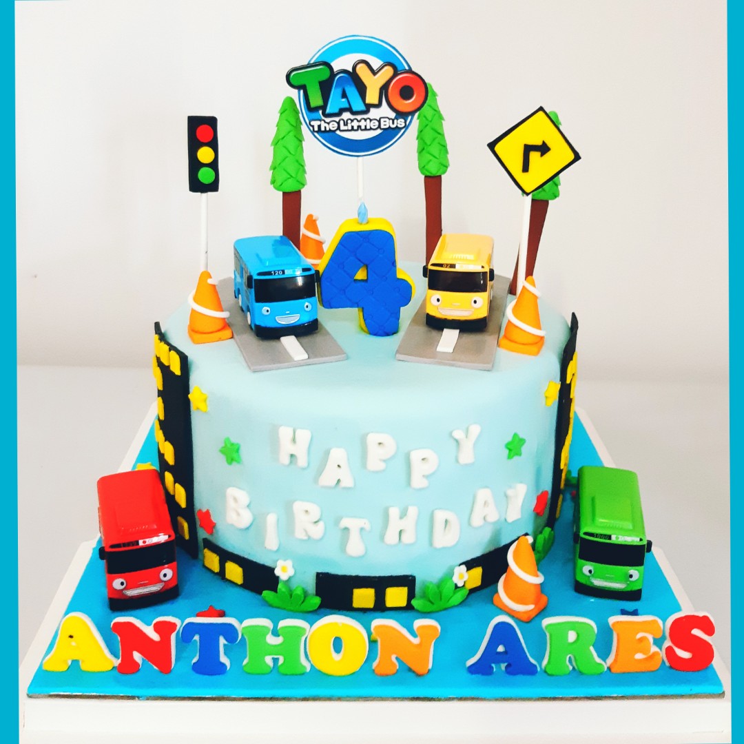 Tayo The Little Bus Cake Food Drinks Baked Goods On Carousell