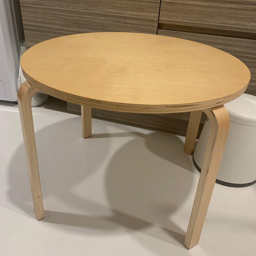 Used Wooden Round Coffee Table For Sale Furniture Tables Chairs On Carousell