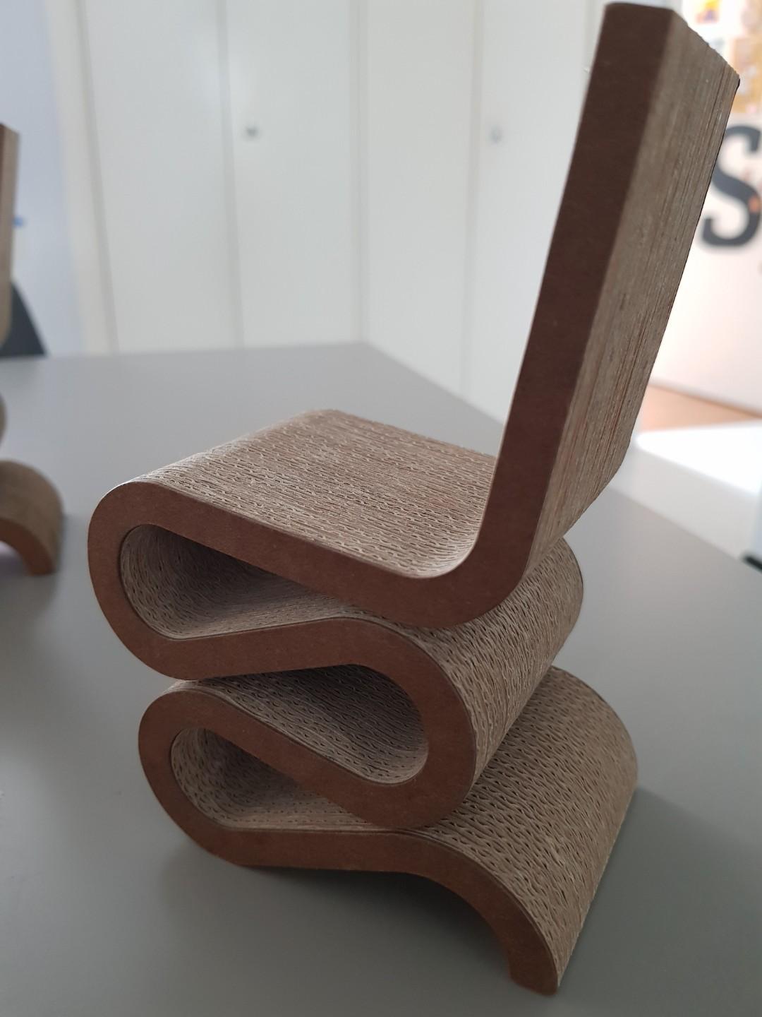 Vitra WIGGLE Side Chair MINIATURE, Furniture & Home Living, Furniture