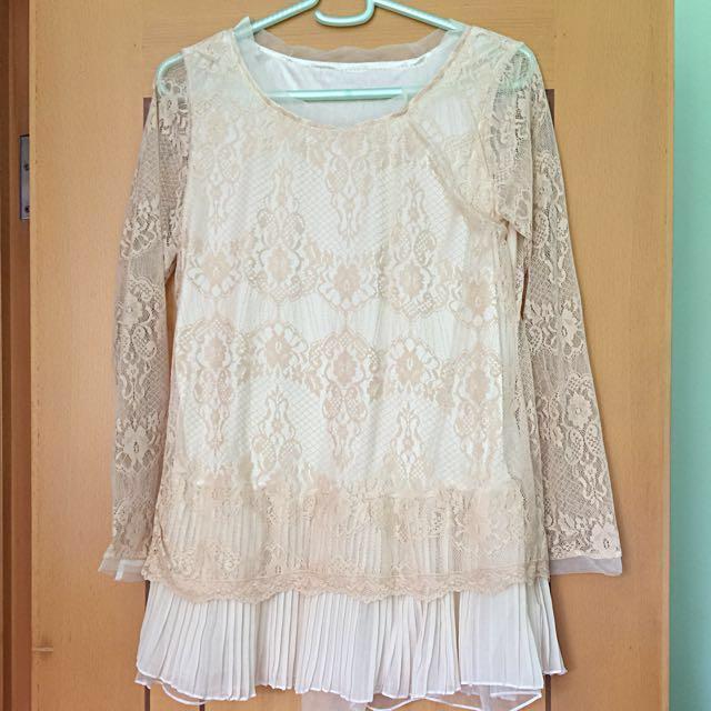 喱士通花上身長䄂衫 Ladies Lace Ruffles Top 女裝 女裝上衣 外套 Carousell