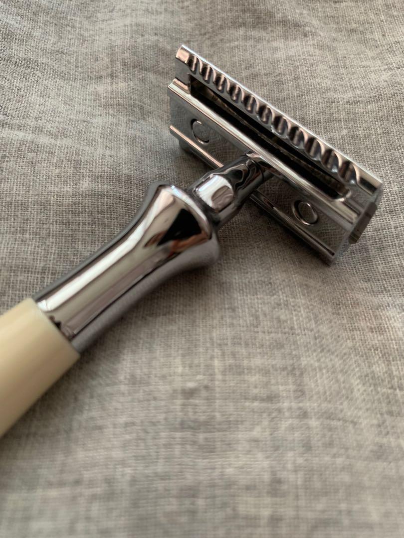 Aesop Double Edged Safety Razor, Beauty & Personal Care, Men's Grooming