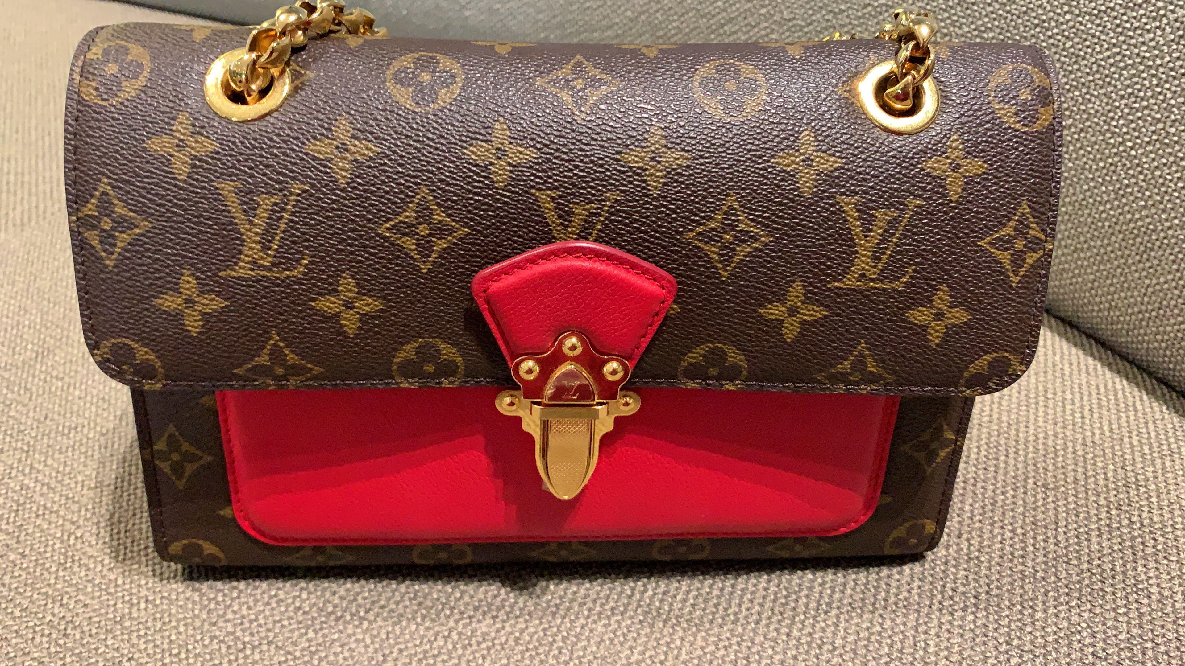 $3000 Louis Vuitton VICTOIRE bag rare authentic never full petite metis