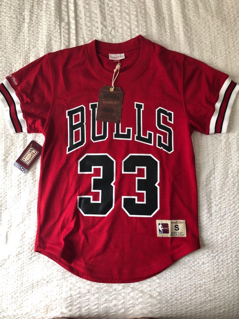 Authentic Mitchell & Ness Chicago Bulls Away Jersey Style Mesh ...