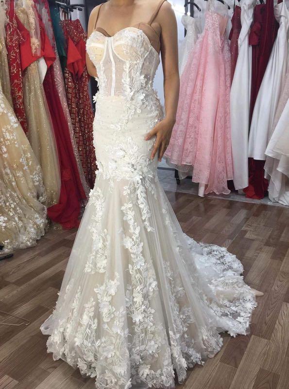 rent berta dress