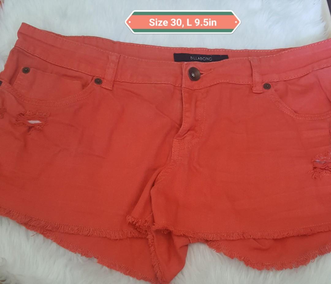 Billabong Original (Category: Other Bottoms) located in Cebu City. Submitted by authenticcebu (Listing ID 225435037, Image 1). Description: Original well loved short Worn for.few times In good condition Actual measurement posted Pick up Boosog Juana Osmena.