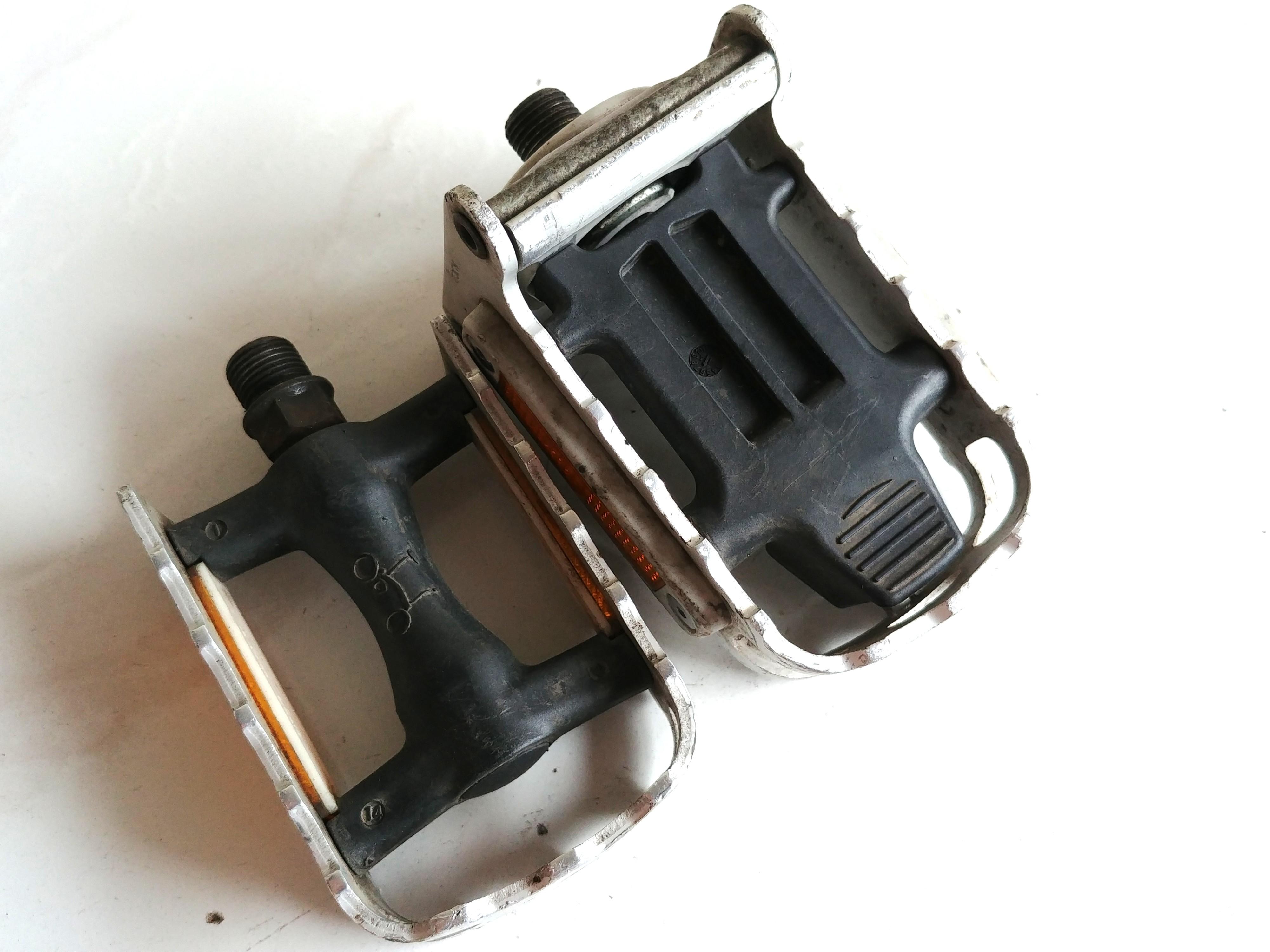 Brompton Original Pedals Sports Equipment Bicycles Parts Parts Accessories on Carousell