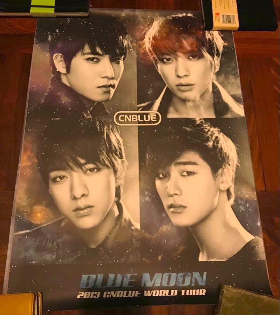 CNBlue -blue moon concert poster, 興趣及遊戲, 收藏品及紀念品, 韓流