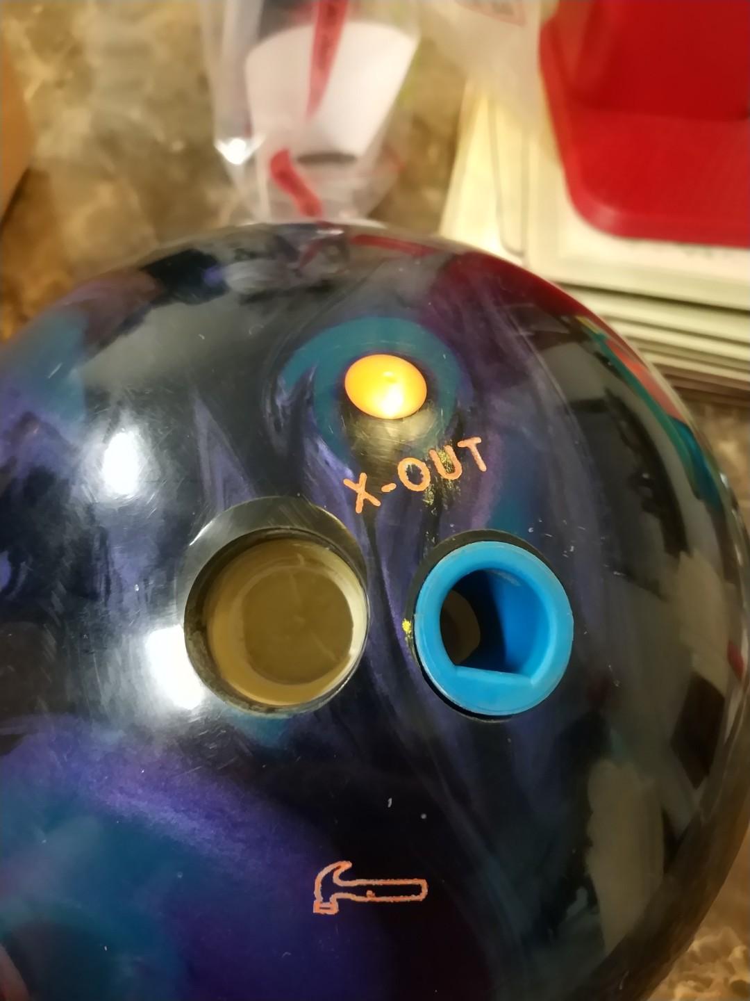 Hammer Taboo Bowling Ball 14lbs, Sports Equipment, Sports & Games