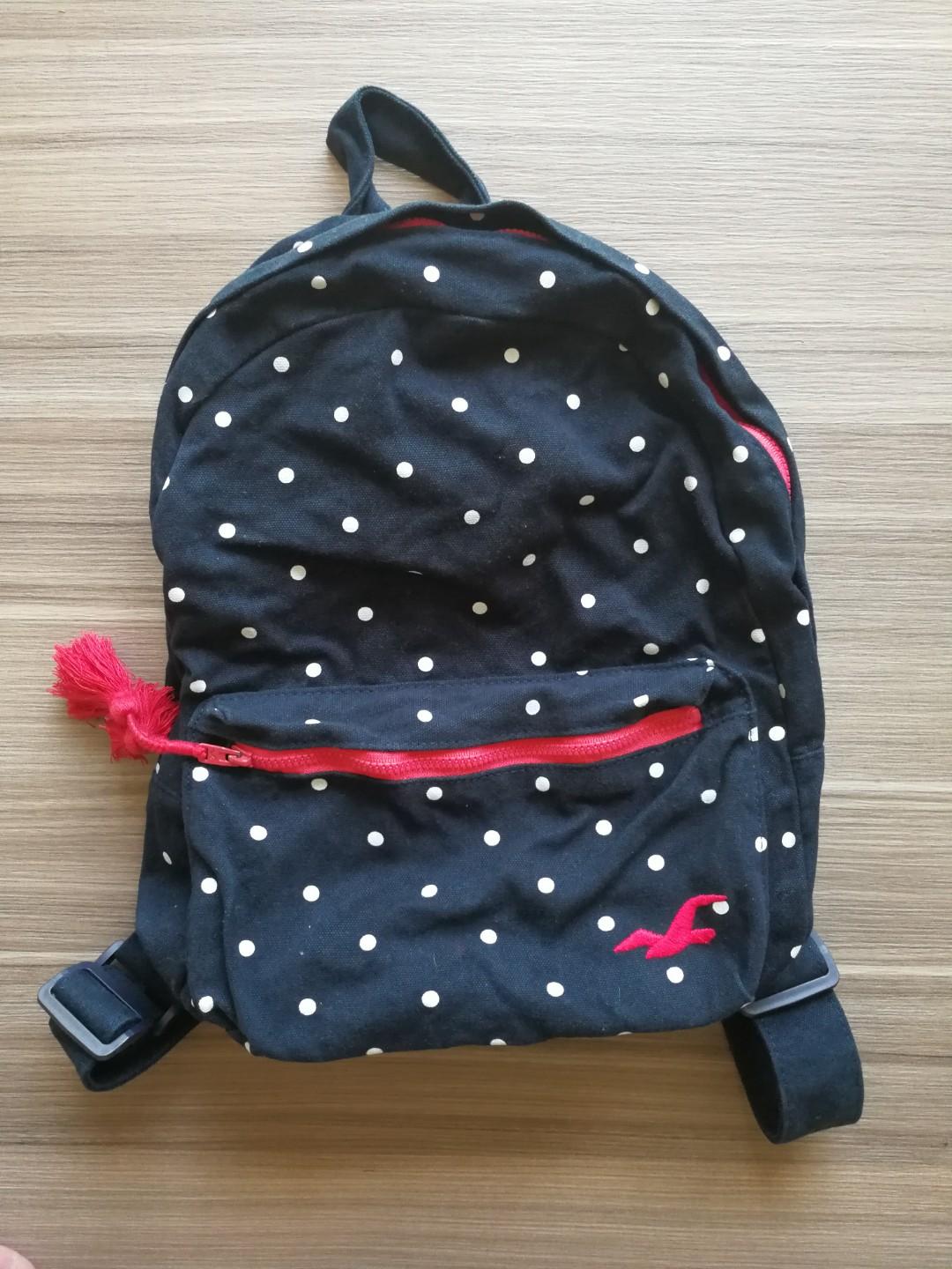 Hollister hotsell mini backpack