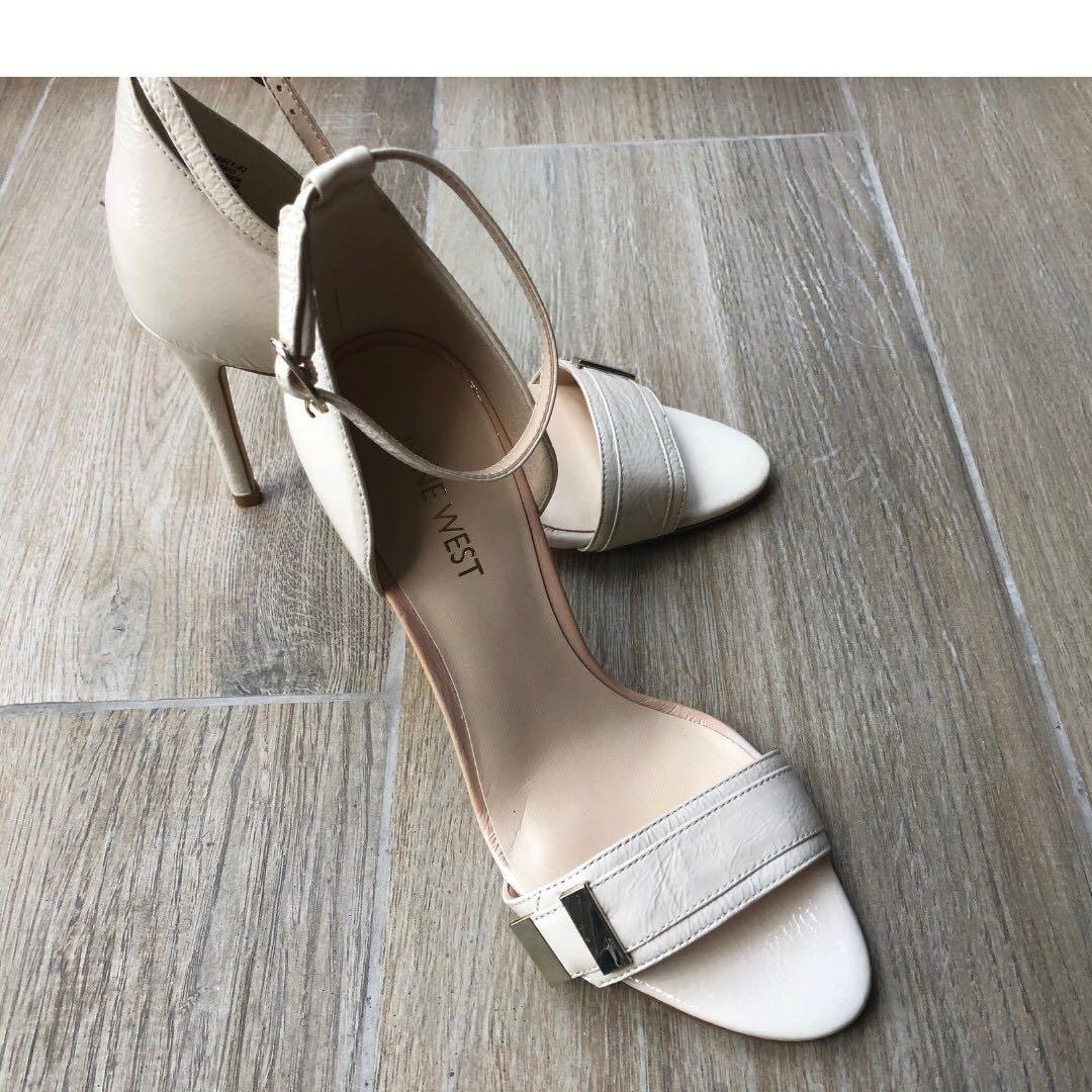 nine west white heels