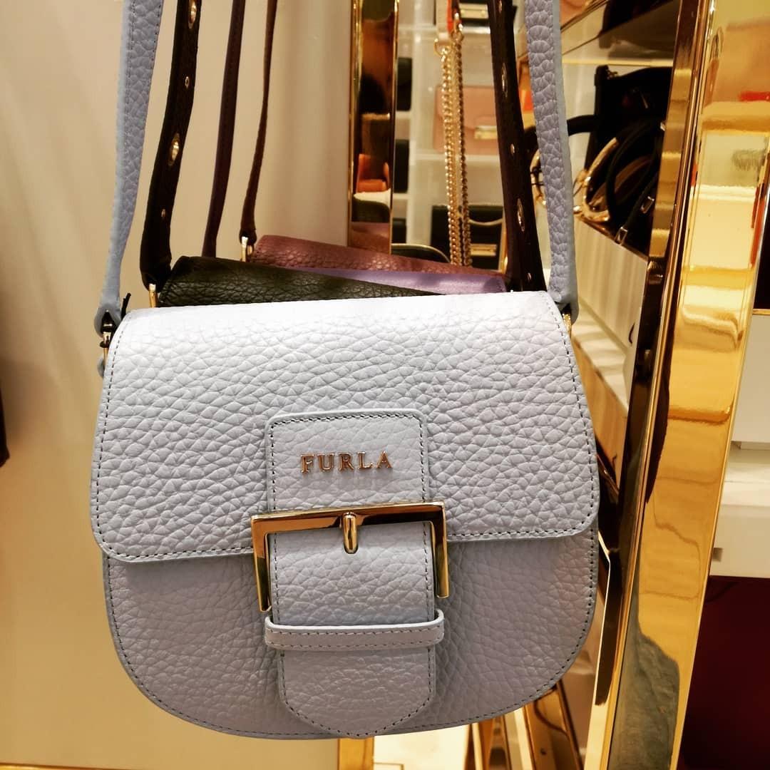 Furla flo bag deals