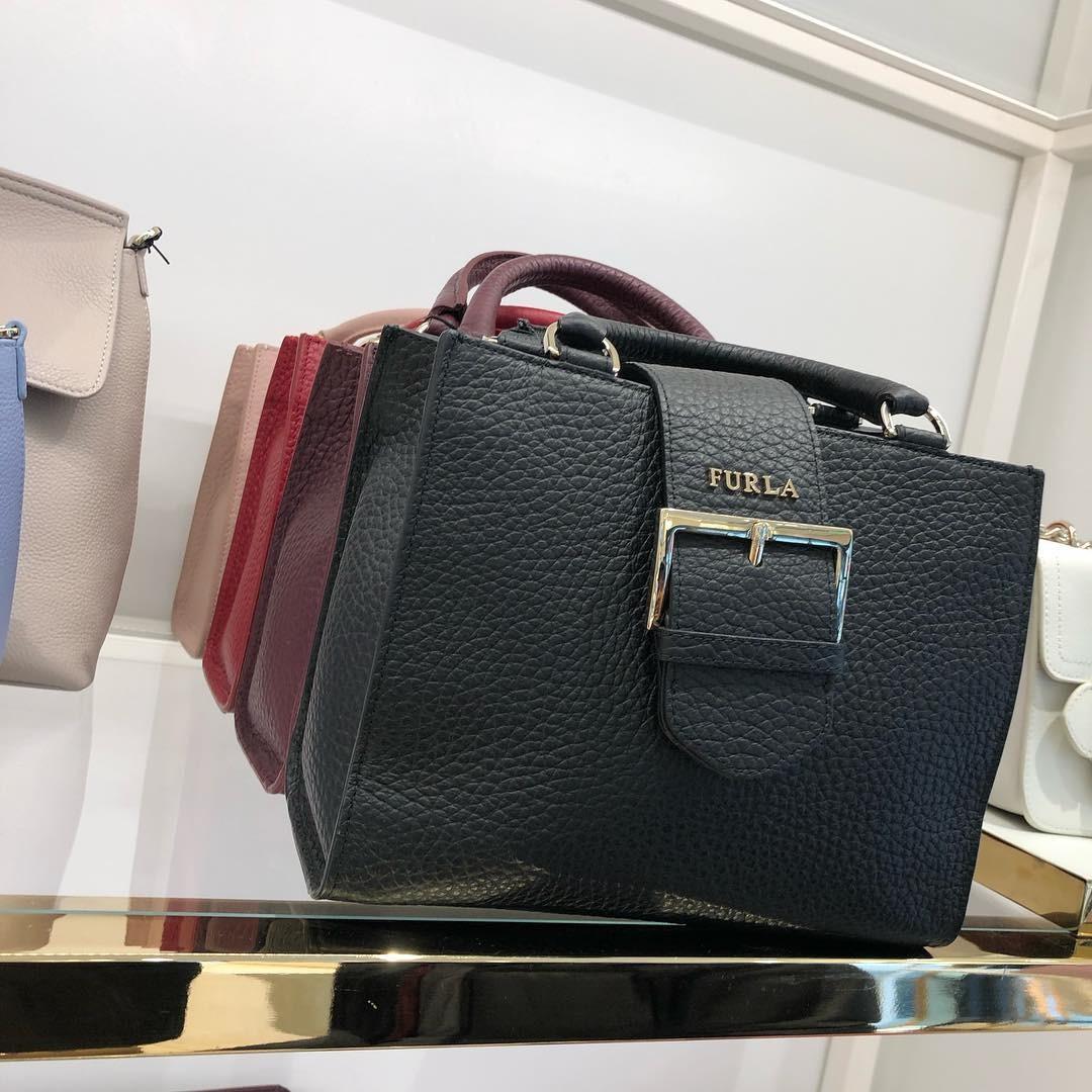 Furla sales flo bag