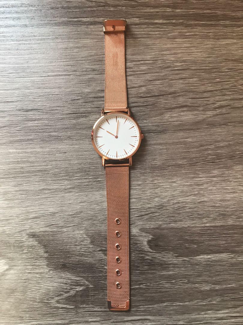 Rose Gold Elegant Watch (Category: Women's Watches) located in Manila. Submitted by tml_2024 (Listing ID 225471494, Image 1). Description: Used only twice. Bought it from Folsom & Co. Very classy and elegant! .