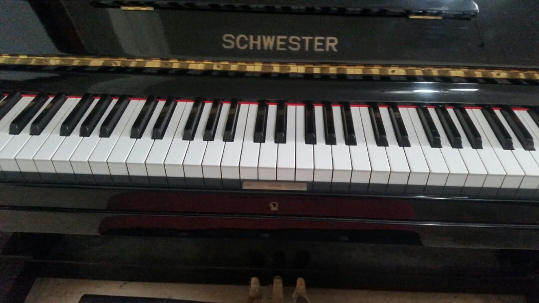 Schwester piano price clearance