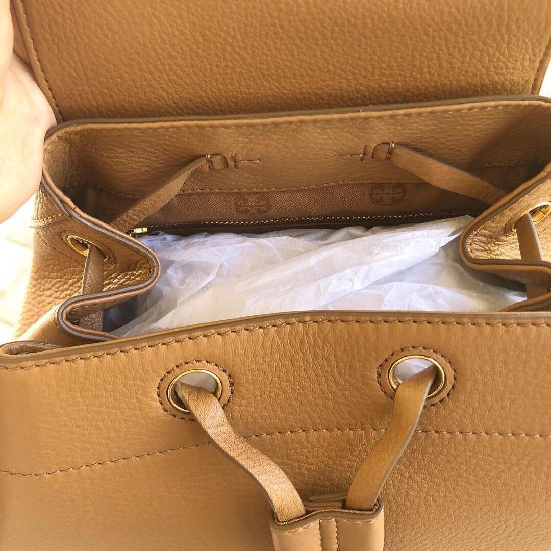 TORY BURCH WHIPSTITCH LOGO MINI BACKPACK 24x22x10CM BARK
