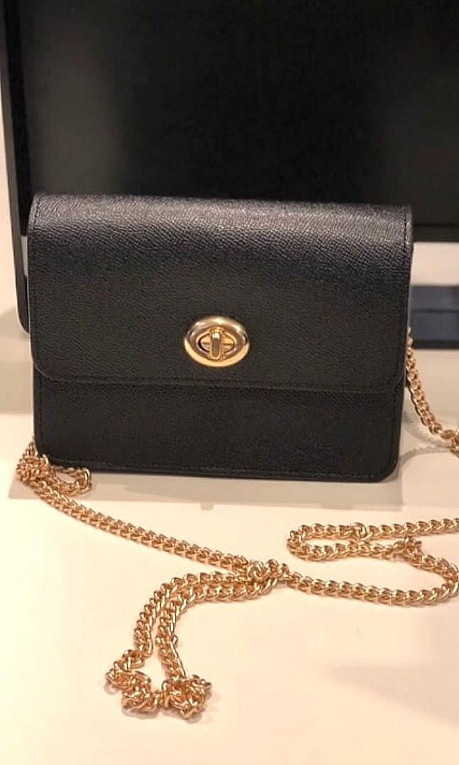 coach chain purse