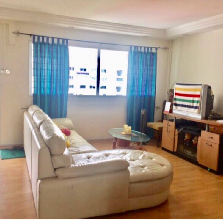 (Category: ) located in . Submitted by vic2ria (Listing ID 225672603, Image 1). Description: .