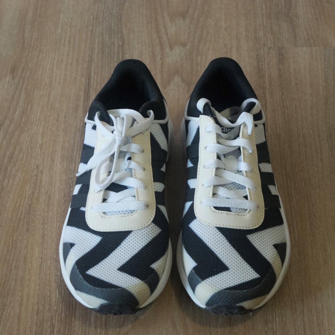 adidas neo cloudfoam race sneakers