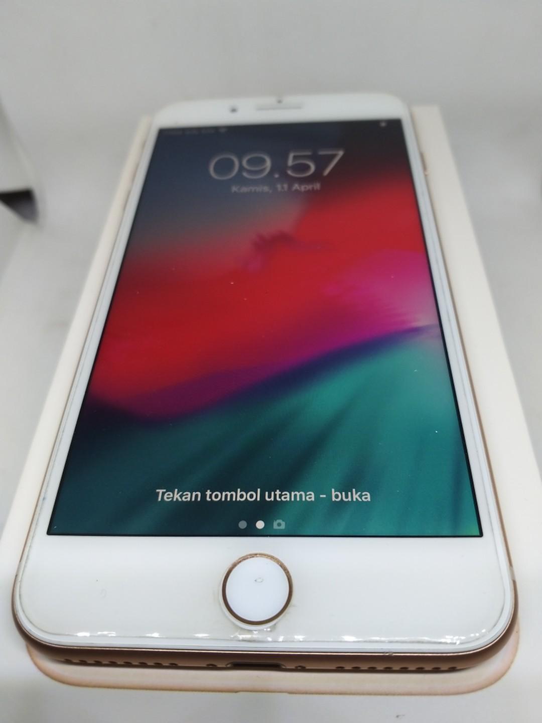 Apple Iphone 8 Plus 256gb Gold Fullset Mulus Surabaya Telepon Seluler Tablet Iphone Iphone 8 Series Di Carousell