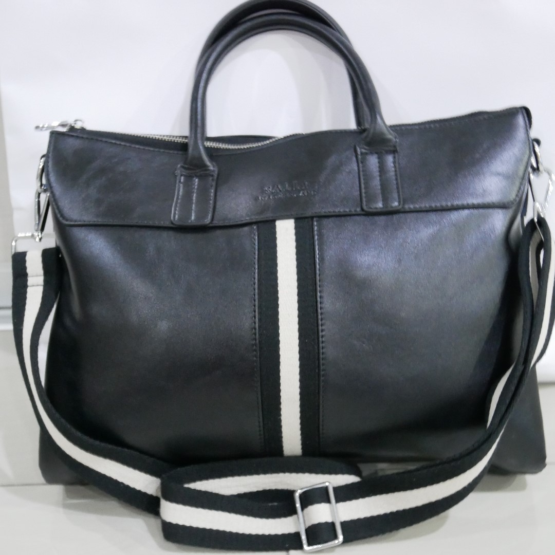 Bally Briefcase, Men's Fashion, Bags, Briefcases on Carousell