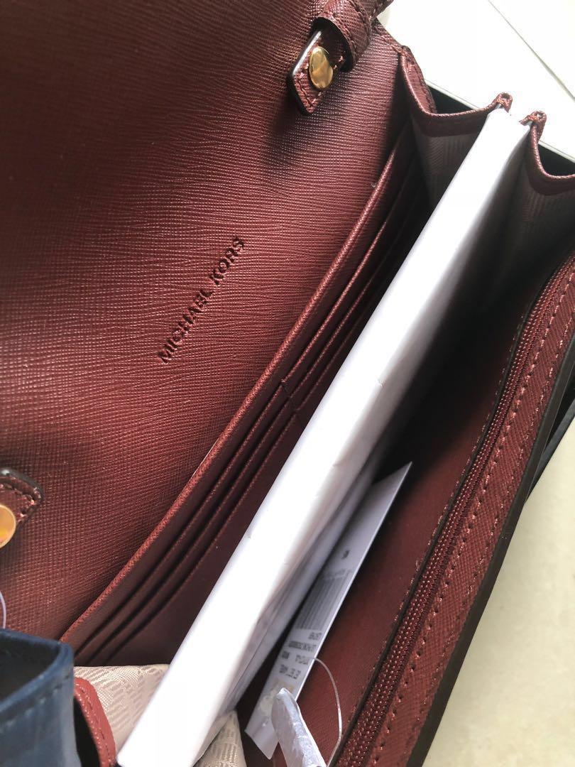 Brand new Michael Kors Wallet On Chain WOC Women s Fashion Bags Wallets Purses Pouches on Carousell