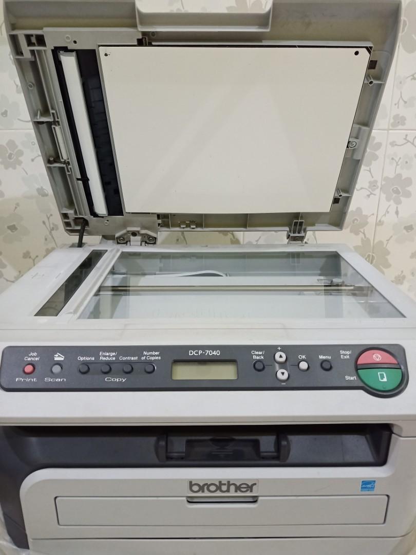 Brother DCP-7040 second tangan pertama, Elektronik, Bagian Komputer \u0026  Aksesoris di Carousell