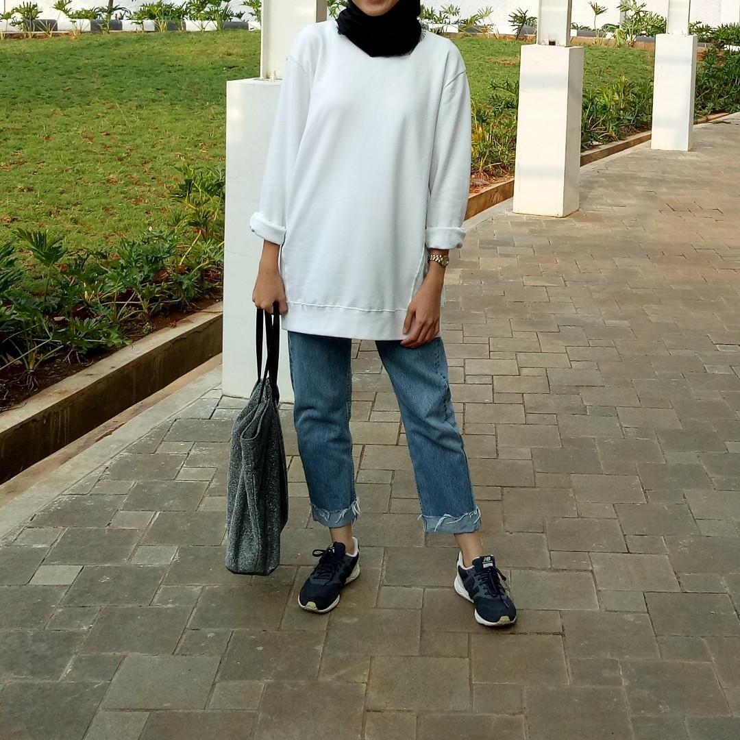 Jual Oversized White Sweater Cotton On 