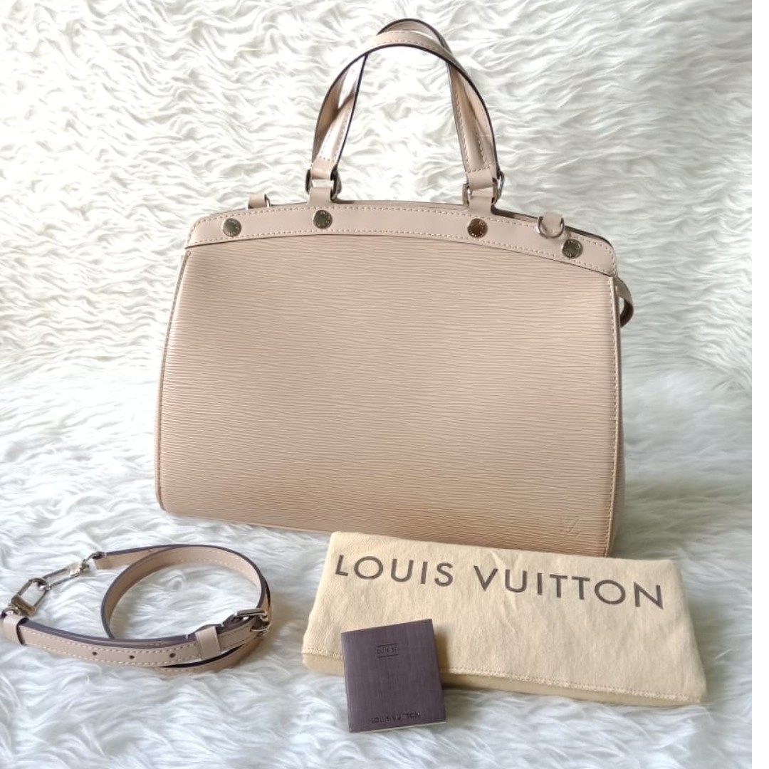 Louis Vuitton - Brea MM Epi Leather Dune
