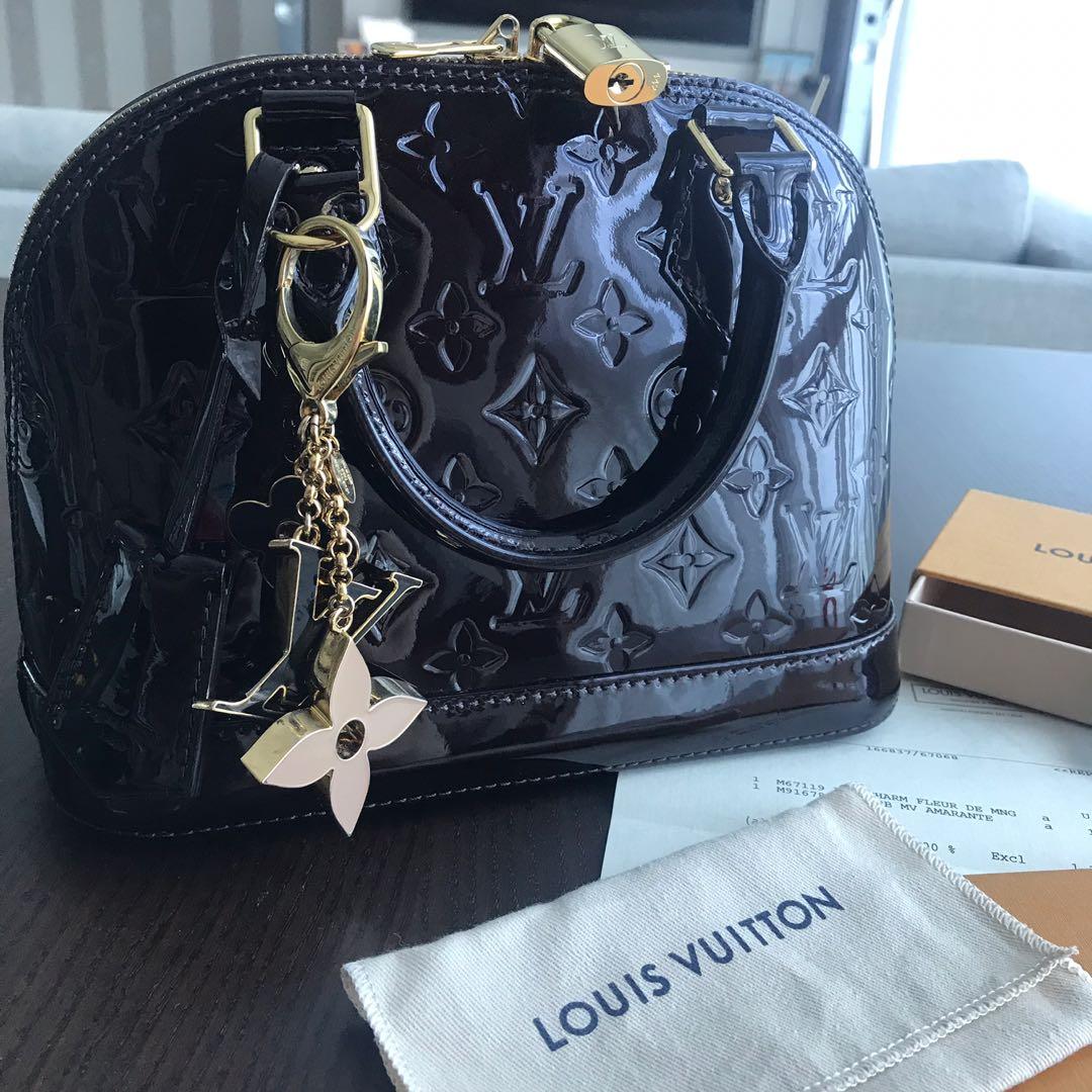 M67119 Louis Vuitton Bag Charm Fleur De Mng Do