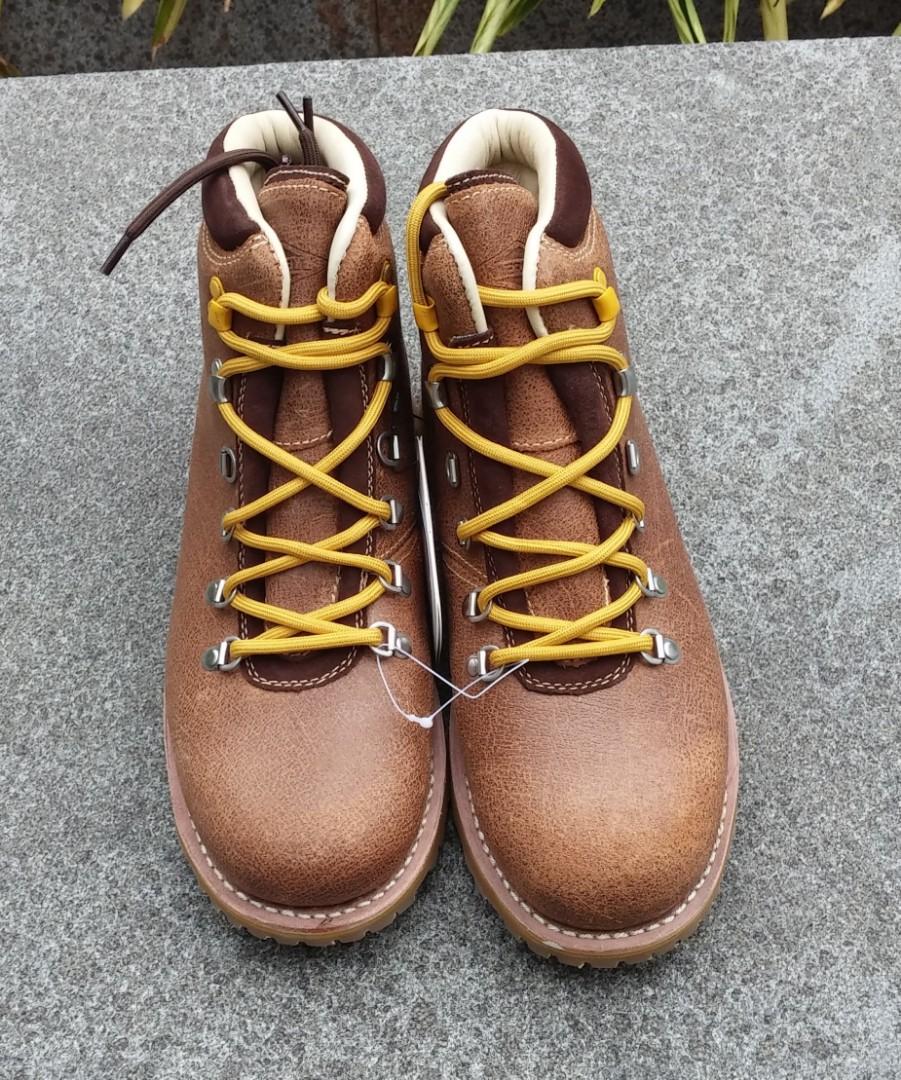 Merrell wilderness hot sale canyon boots