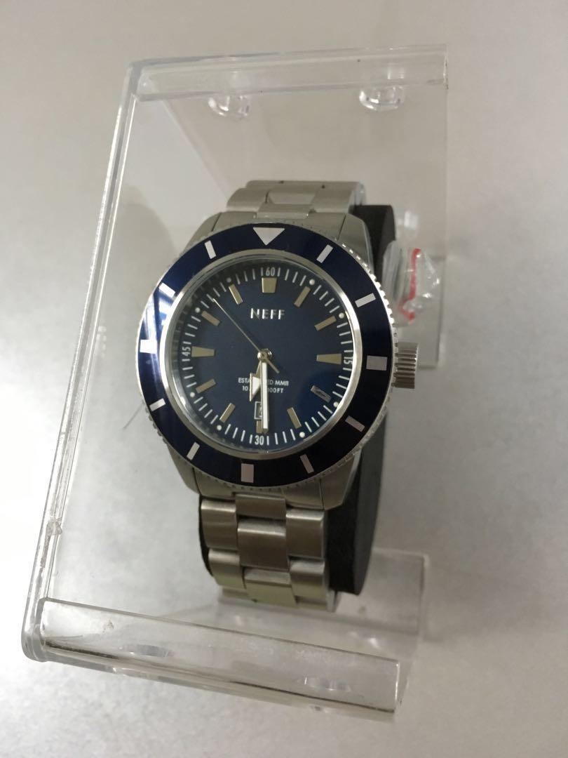 Neff pretender watch store