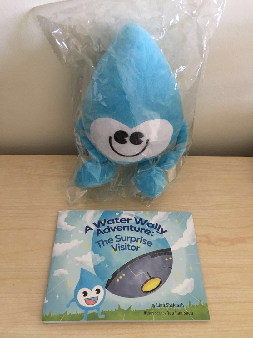 Water Wally Storybook & Droplet Stuffed Toy, Hobbies & Toys, Books