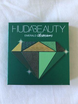 BRAND NEW Huda Beauty Emerald Palette