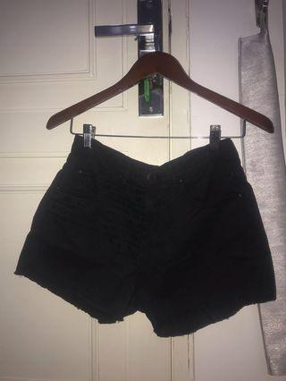 COLLORBOX BLACK SHORTS