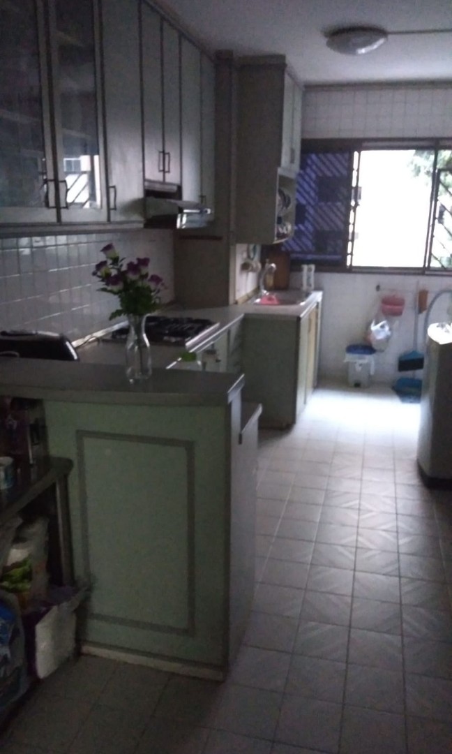 (Category: ) located in . Submitted by hjong (Listing ID 225773021, Image 1). Description: .