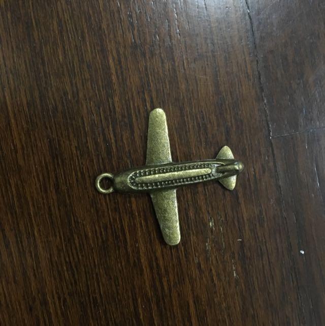 Aeroplane charm outlet